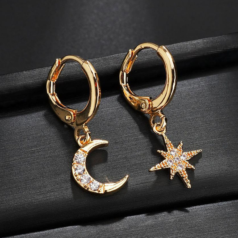 

Fashion Woman Earrings 18K Gold Moon and Star Dangle Charms Clasp Hoop Earring Luxury Jewelry Accessories For Girl Women