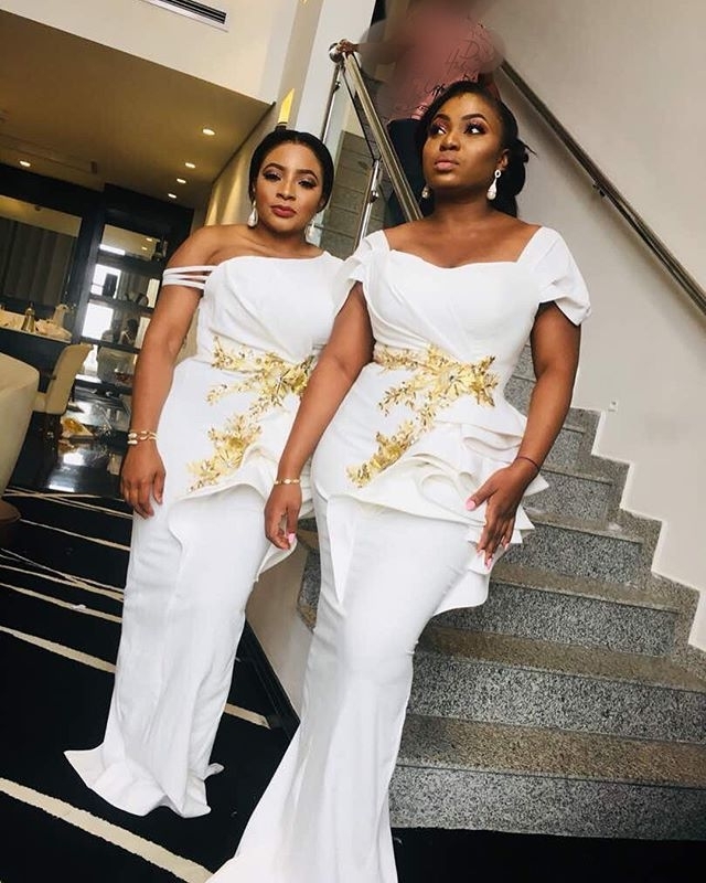 

Ivory Satin Bridesmaid Dresses Long Sweetheart Cap Sleeve African Women Wedding Party Gowns Gold Appliques Ruffles Maid of Honor Dresses