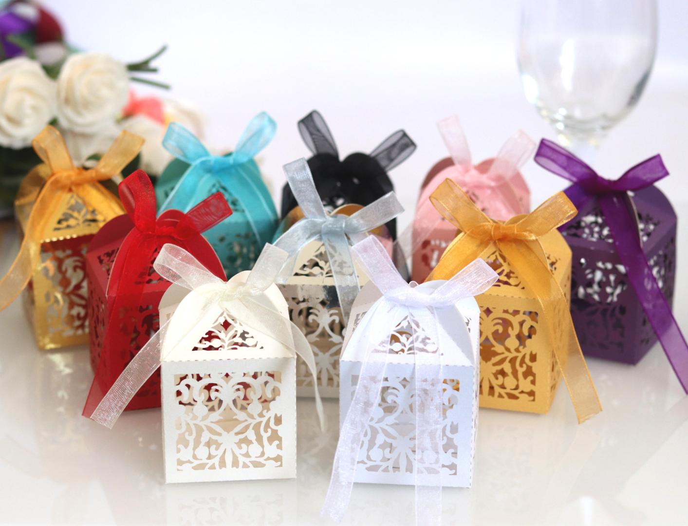 

Laser Cut Hollow Flower Favor Boxes Glitter Square Laser Cut Favour Boxes Chocolate