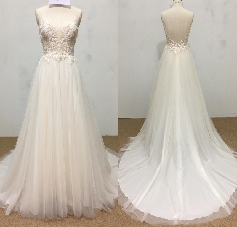 

Bohemian A Line Luxury Wedding Dresses Tulle Lace Applique Pears Beads Formal Dress Spaghetti Sleeveless Backless Sweep Train Bridal Gowns, Light yellow