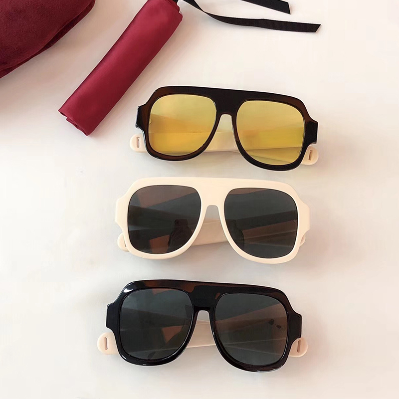 

Rectangular Designer Sunglasses For Women Fashion 0255S Square Summer Style Rectangle Full Frame Top Quality UV Protection Come With Package