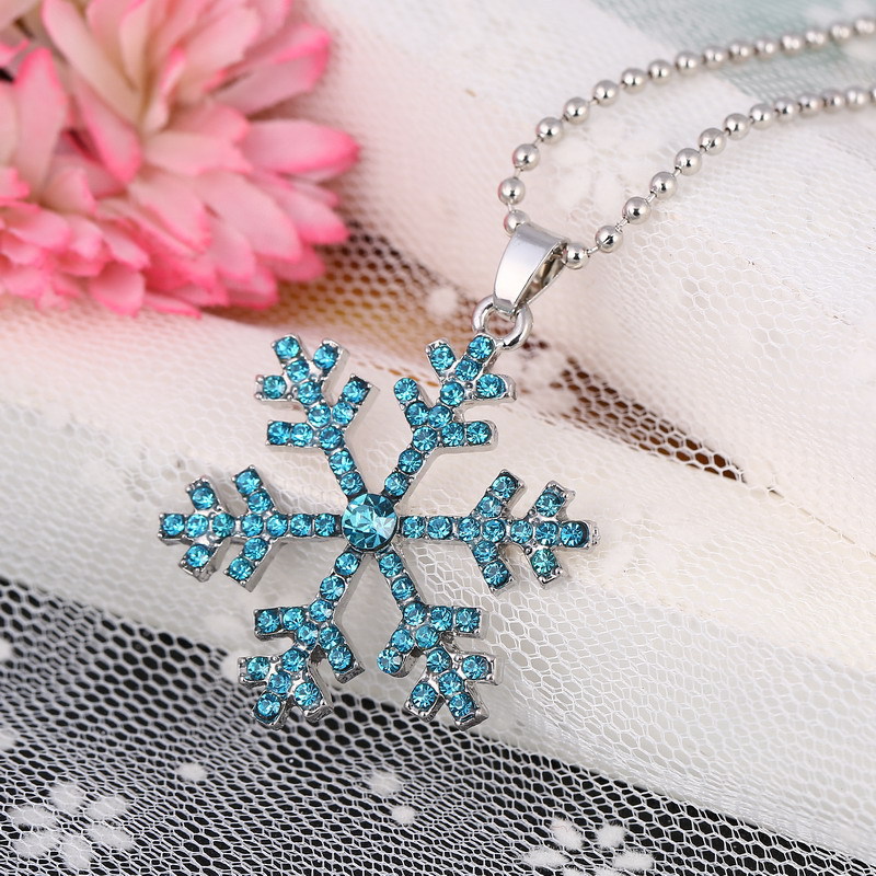 

Snowflake Crystal Necklace 3D Anime Movie The Snow Queen Statement Necklace Snowflake Pendant Necklace DHL Free
