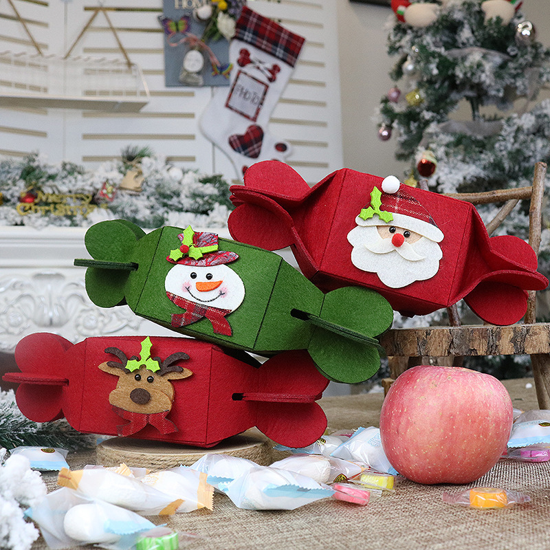 

Folding candy gift bag creative nonwoven gift bag for Christmas decorations christmas bags