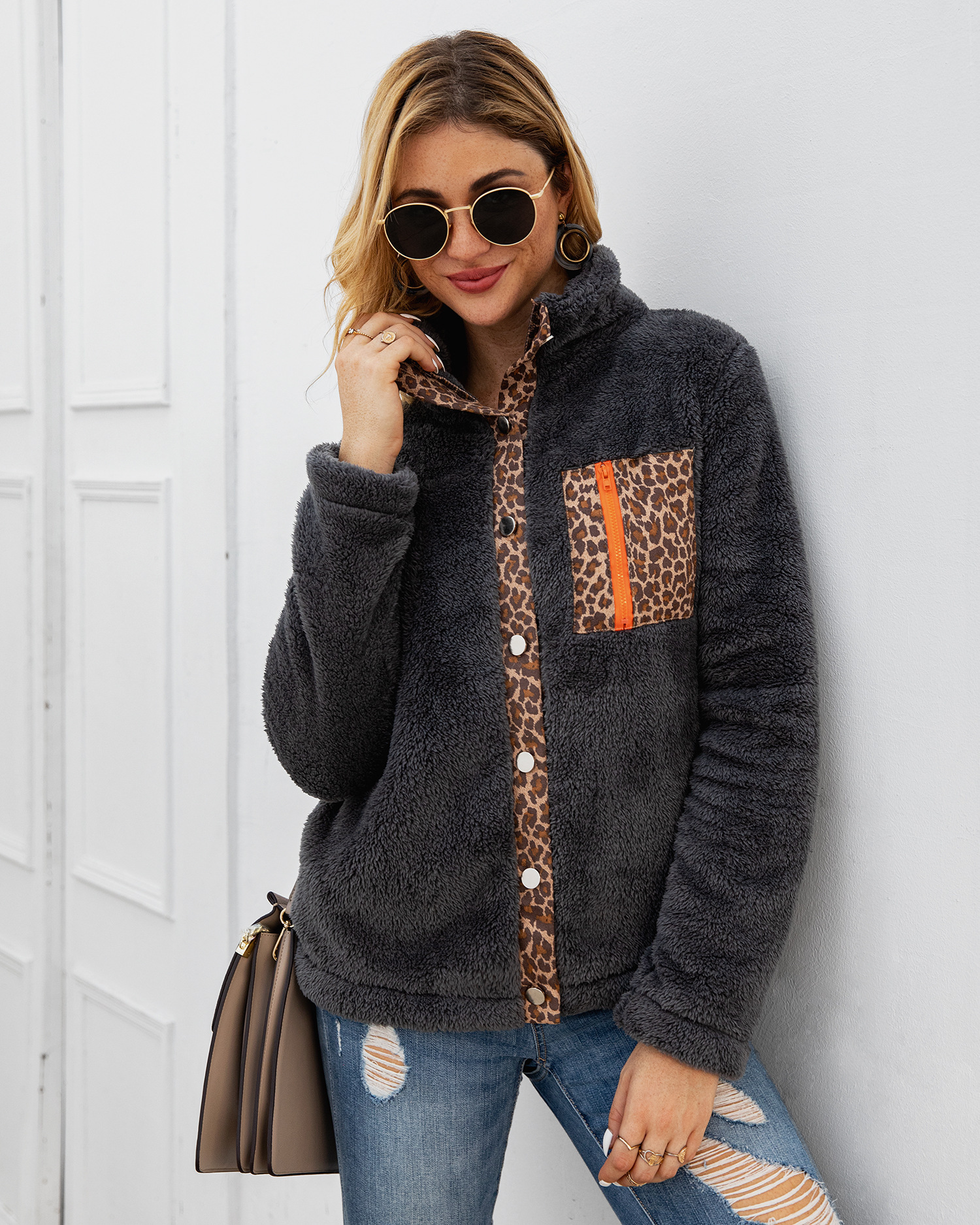 

Cross-border autumn and winter in Europe and America sexy leopard zipper button long-sleeved blouses plush coat, Gray