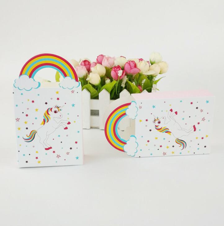 

10Pcs/lot Wedding Party Favor Bag White Kraft Gift Bag with handle Cute Candy Chocolate Box 8*3*14cm