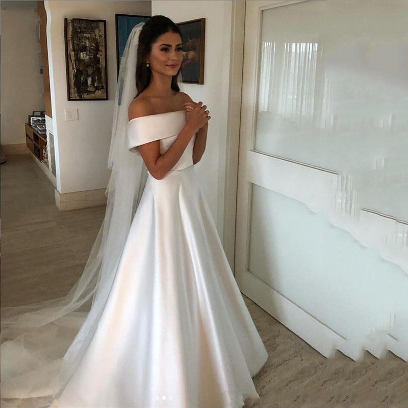 

Batea Short Sleeves A-Line Satin Wedding Dresses Bridal Gowns 2020 Modest Long Women Wedding Dress Simple Vintage Plus Size, Gold