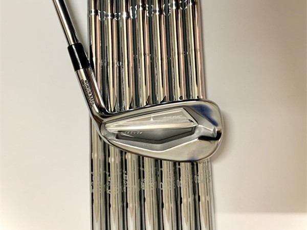 

8pcs JPX919 Golf Clubs JPX919 Iron Set JPX919 Golf Forged Irons Golf Clubs 4-9PG R/S Flex Steel Shaft With Head Cover