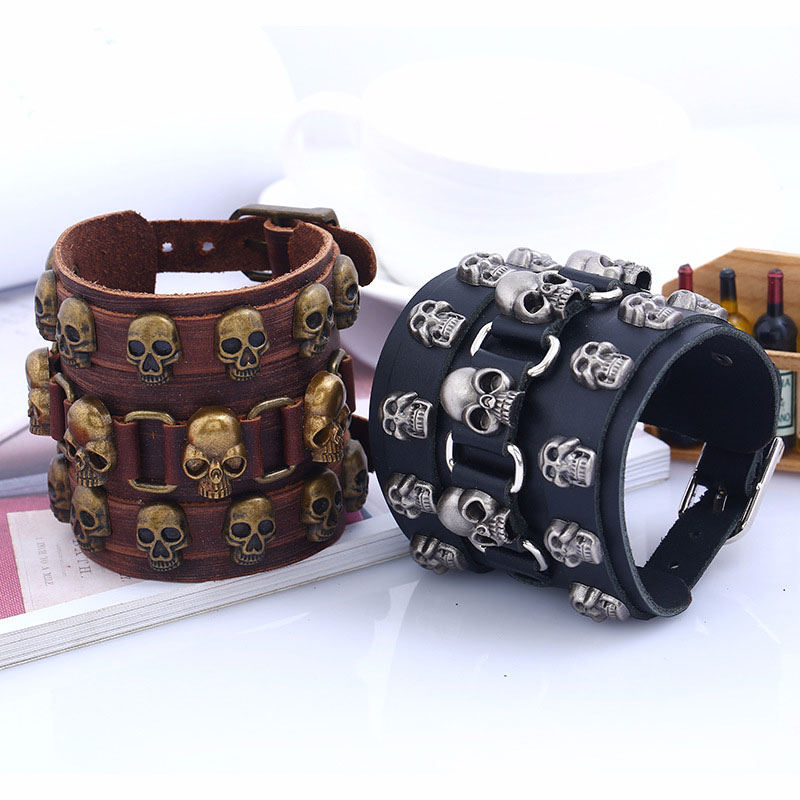 

Hot Sale New Fashion Hip Hop Wide Skull Head Cuff Charm Bracelets Bangle For Men pulseira Jewelry Gifts