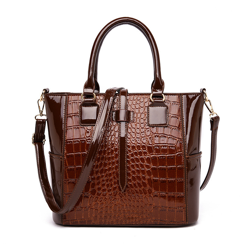 

large bag handbag 2019 new European and American crocodile pattern large-capacity bucket bag handbag shoulder bags, Red