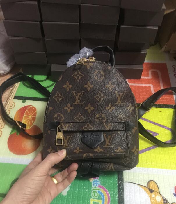 Mini: 18 * 8 * 16CM