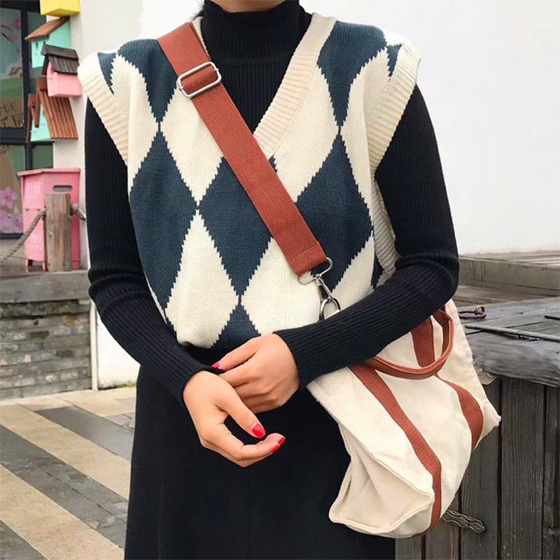 

Women Sleeveless Pullover Autumn Winter 2020 England Style Vintage Geometric Rhombic V Neck Knitted Sweater Vest Waistcoat T506, Beige