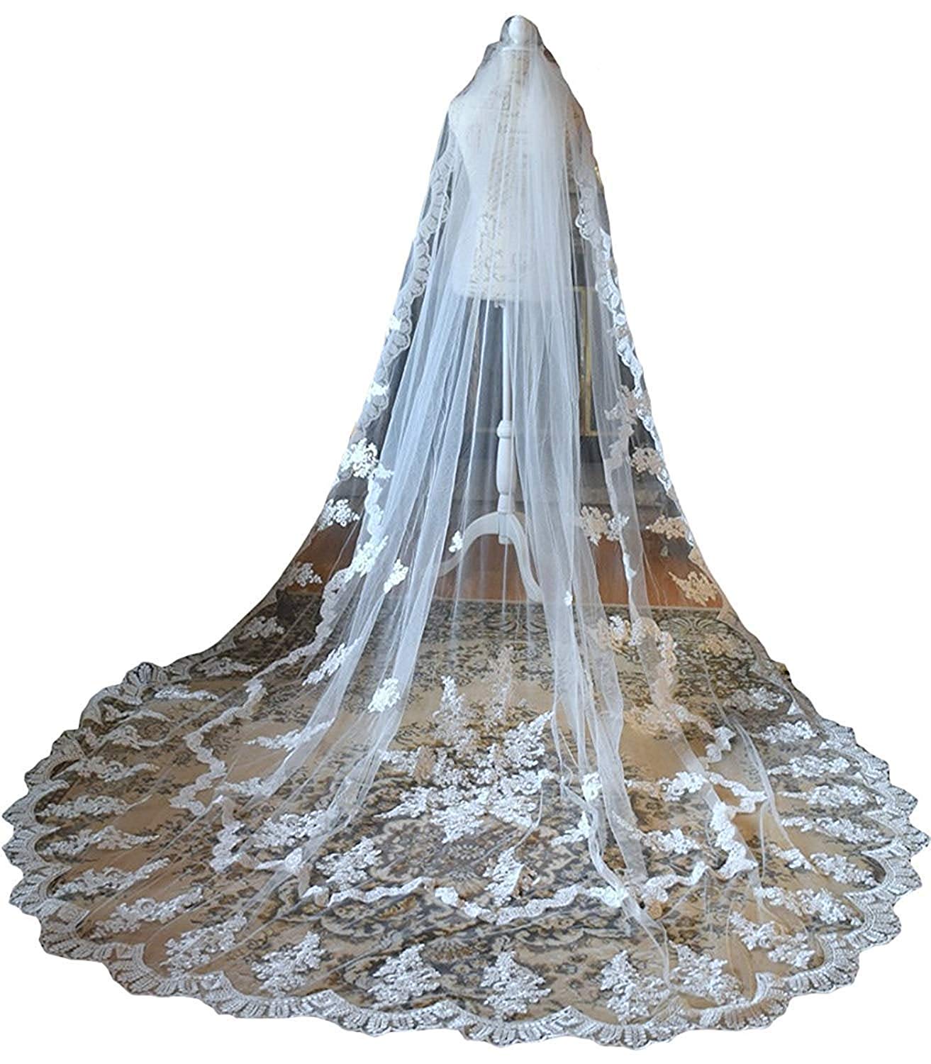 

2019 Cheap White Wedding Veils With Lace Appliqued Cathedral Length Bridal Veils With Comb Real Pictures Wedding Veil, Ivory