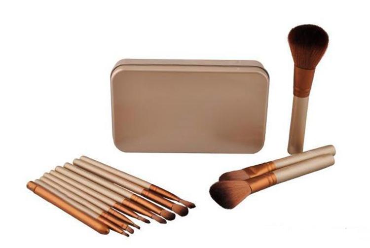 Kit de jeu de brosses de maquillage professionnel de maquillage à chaud avec boîte en fer