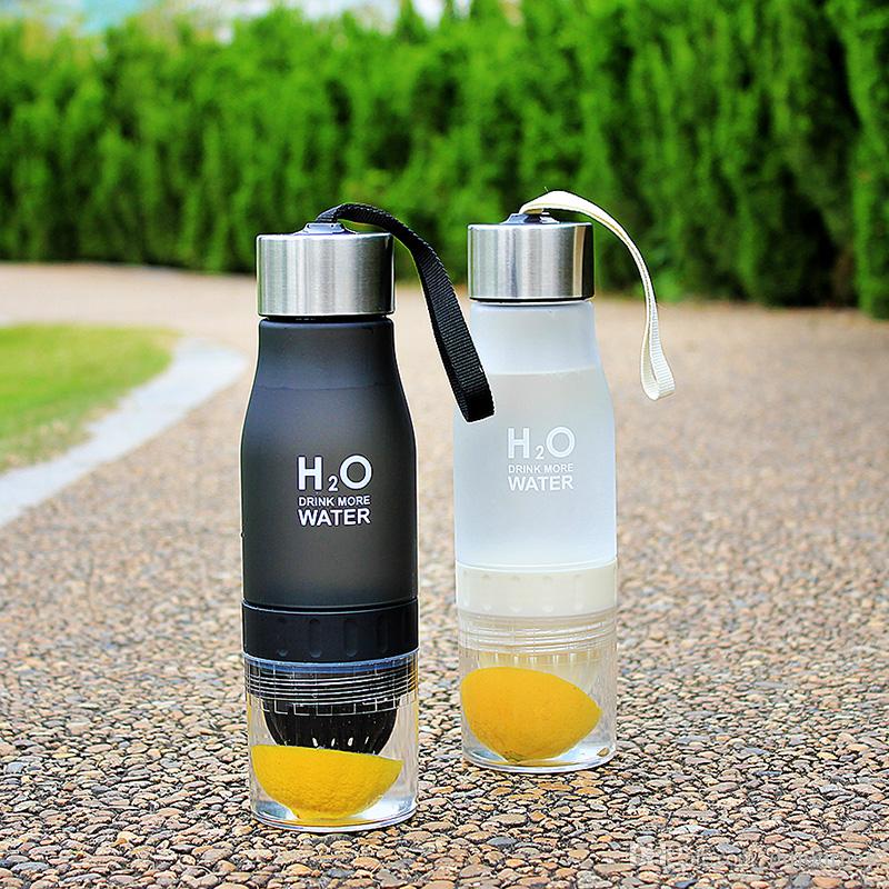 New Designer Luxury Gift 650ml Infuser Water Bottle plastic Fruit infusion Kids Drink Outdoor Sports bottle Juice lemon Portable Kettle-image-480900540