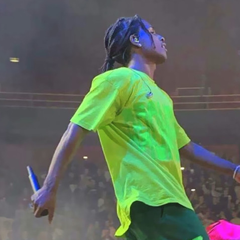 camiseta fluorescente hombre