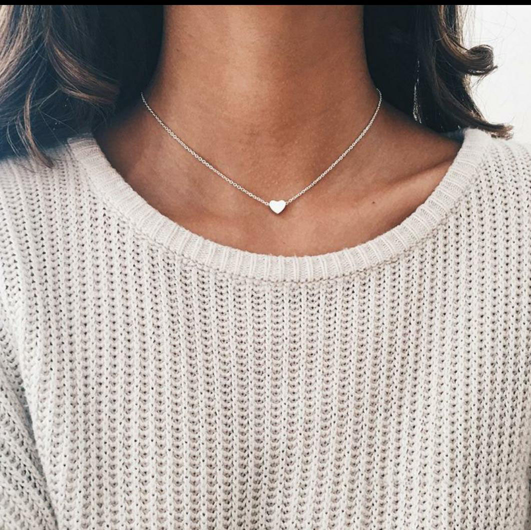

Trendy 2019 Tiny Heart Sweet lovely Short Pendant Necklace Women Collarbone Twist Chain Choker Chunky Chain Charm Lady Jewelry Gifts