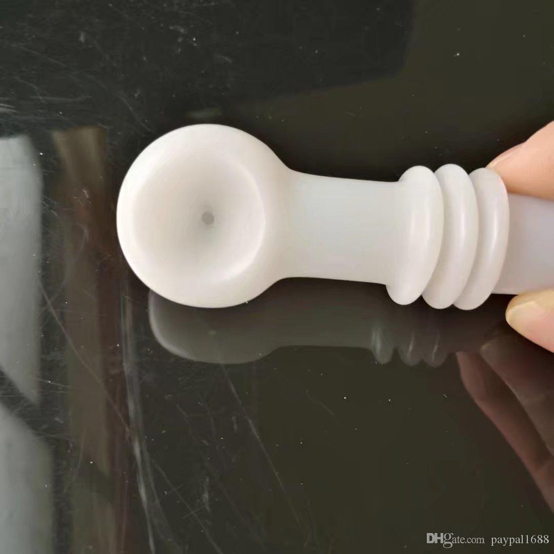 

A Three Wheeled Pipe ,Wholesale Bongs Oil Burner Glass Pipes Water Pipes Glass Pipe Oil Rigs Smoking Free Shipping