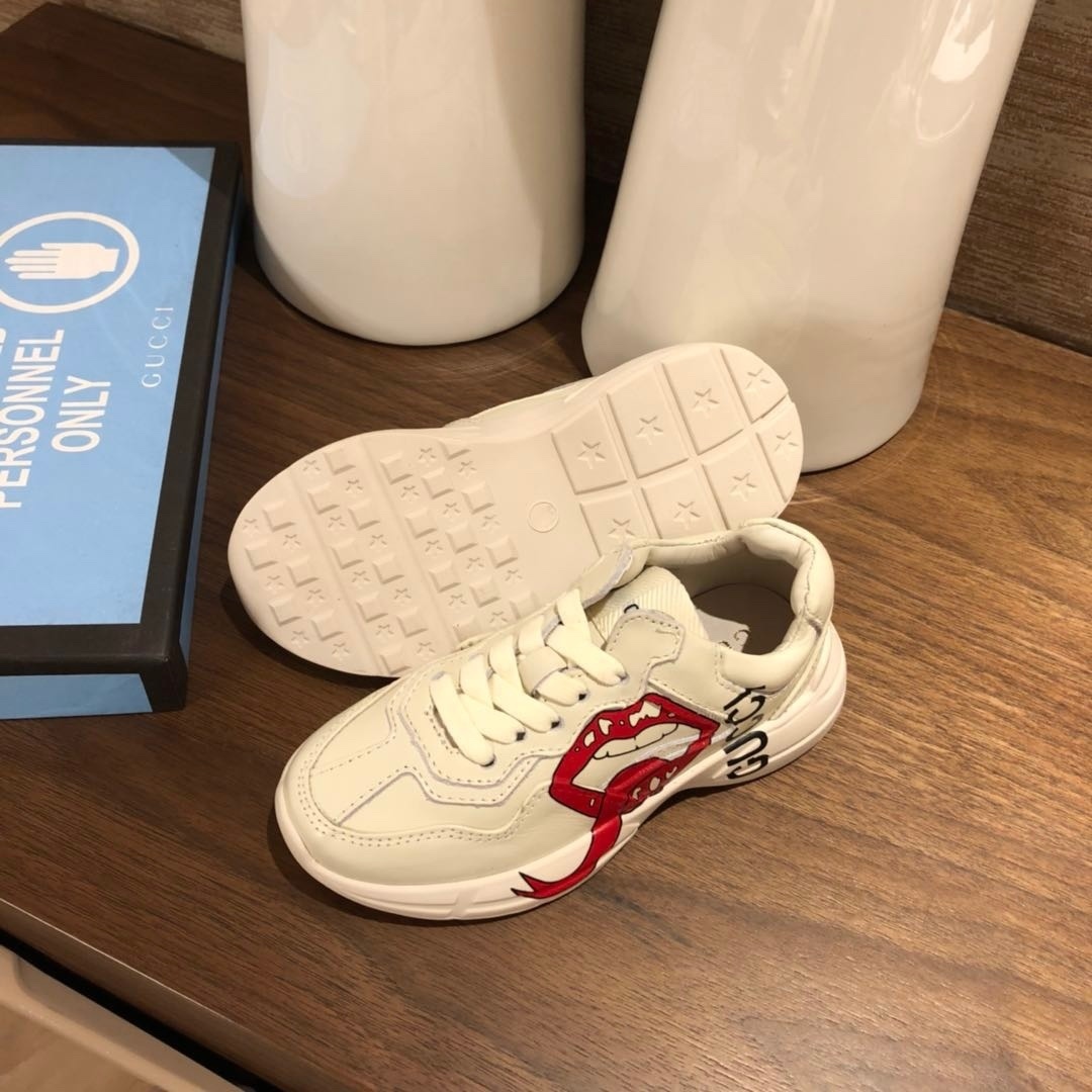 zapatillas huarache gucci