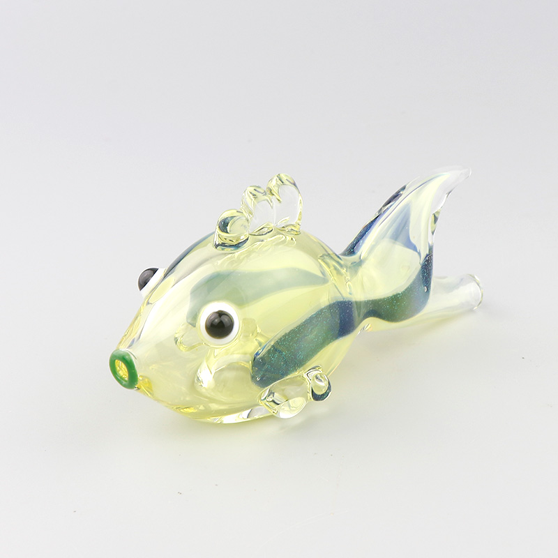 

Fish shape glass hand pipe gift smoking 4.5 inches tall so cute type to smoke
