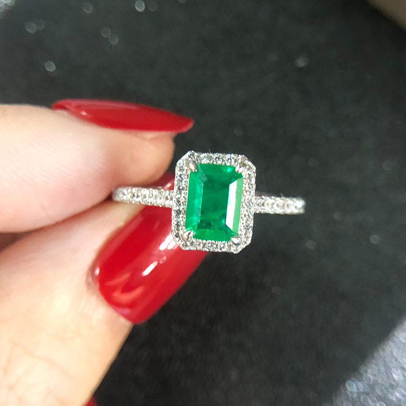

Simple and Elegant 5*7mm Green Stone Wedding rings for women Top quality Silver color Sparkling Emerald Zircon Gilrs party jewelry, Slivery;golden