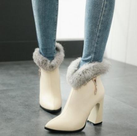 

2019 Women's boots in winter with New style High heel Coarse heel pointed end @4095, Yellow