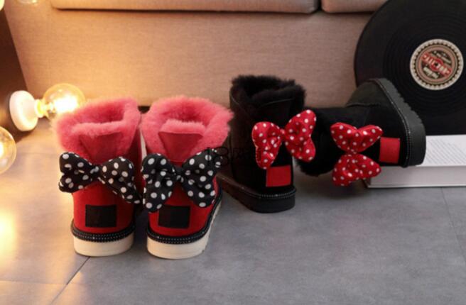 

Hot Sell AUS Diamond Model TOP CLASSIC DESIGN SHORT BABY BOY GIRL KIDS BOW-TIE SNOW BOOTS FUR INTEGRATED KEEP WARM BOOTS 521, Choose photo color