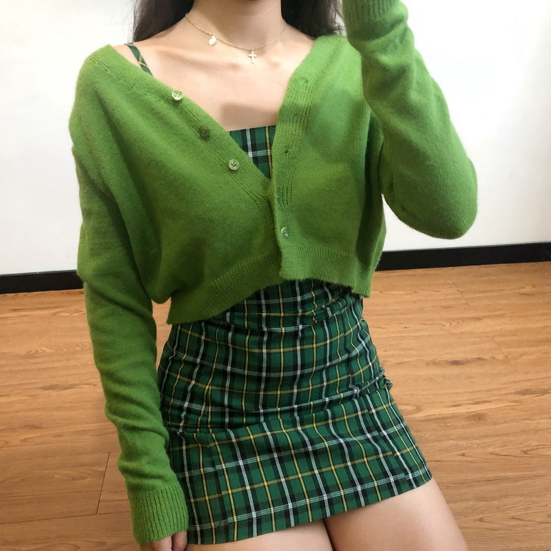 

WOMENGAGA 2020 Korean Fashion Autuymn Spring Slim Sexy V-Neck Tops Solid Color Single-Breasted Cardigan WO009, Green