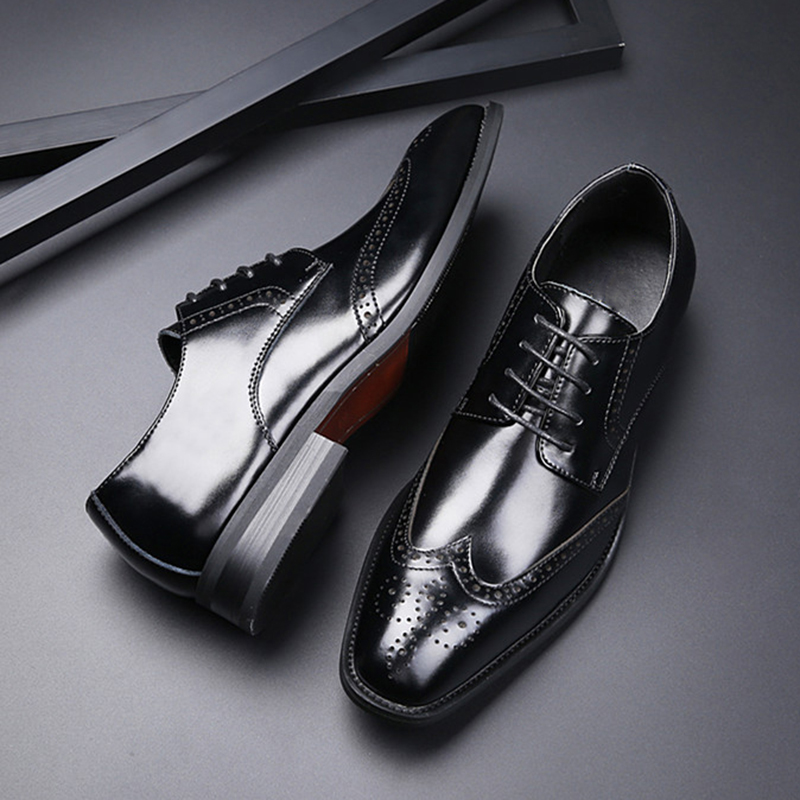 

New Leather Carved Business Men Dress Shoes Spring/Autumn Vintage Men Formal Men's Square Toe Shoes Black Brown