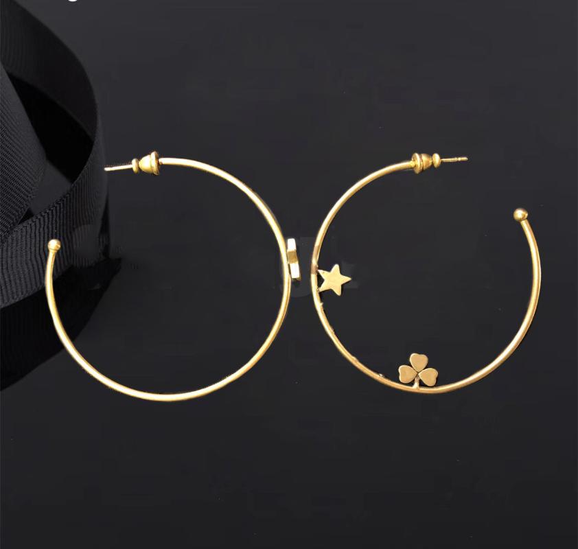 

Fashion Jewelry & Accessories Earrings Lucky Grass / Star / Letter Hollowing Asymmetry Ear Ring For Girl's Party Gift