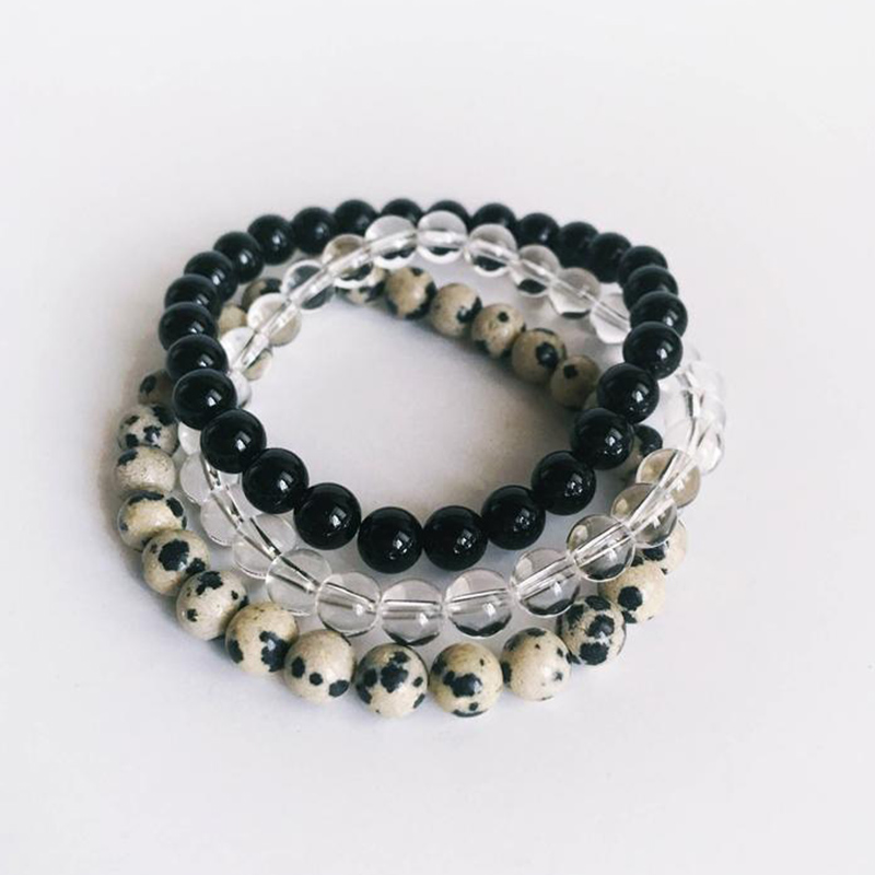 

Calming Mind Bracelet Unisex Black Onyx Crystal Q-uartz Dalmatian J-asper Bracelet Set 6mm Mala Beads Beaded Healing