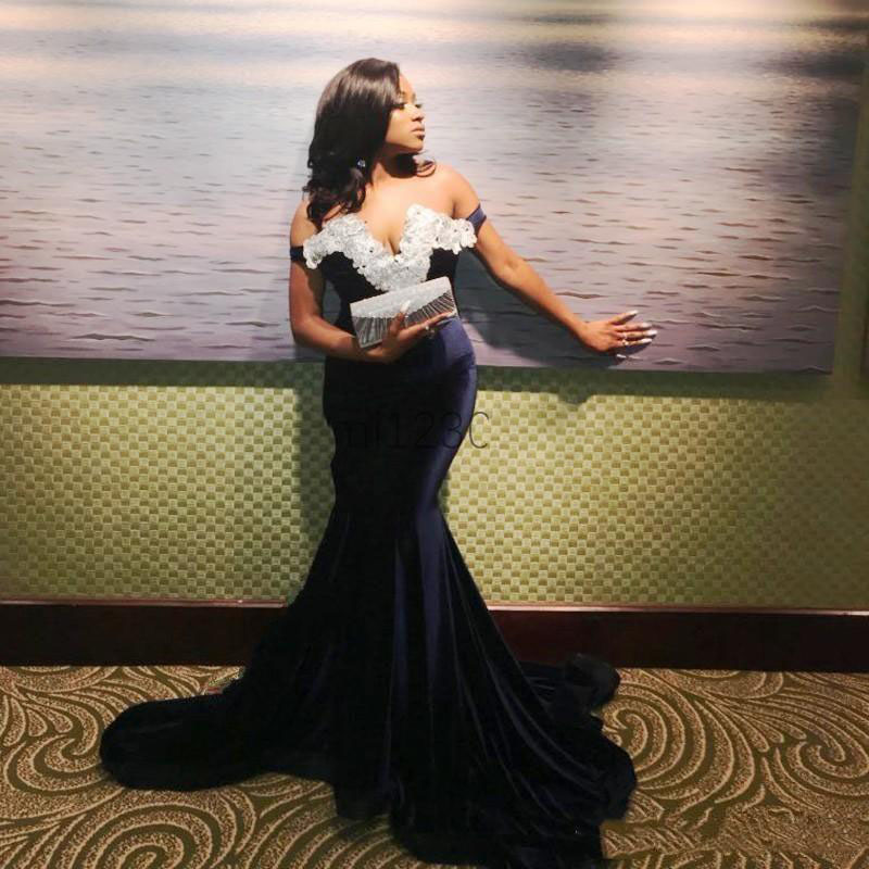 

Dark Navy Velvet Mermaid Evening Dresses Off Shoulder Sweep Train White Appliques Beads Formal Prom Gowns robes de soirée Plus Size, Light sky blue