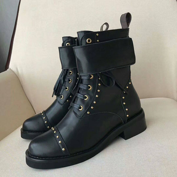 

NEW designer Women Martin boots Fashion flamingos Love medal 100% real leather coarse Desert Boot Winter Leather luxury woman shoes US4-11, Black