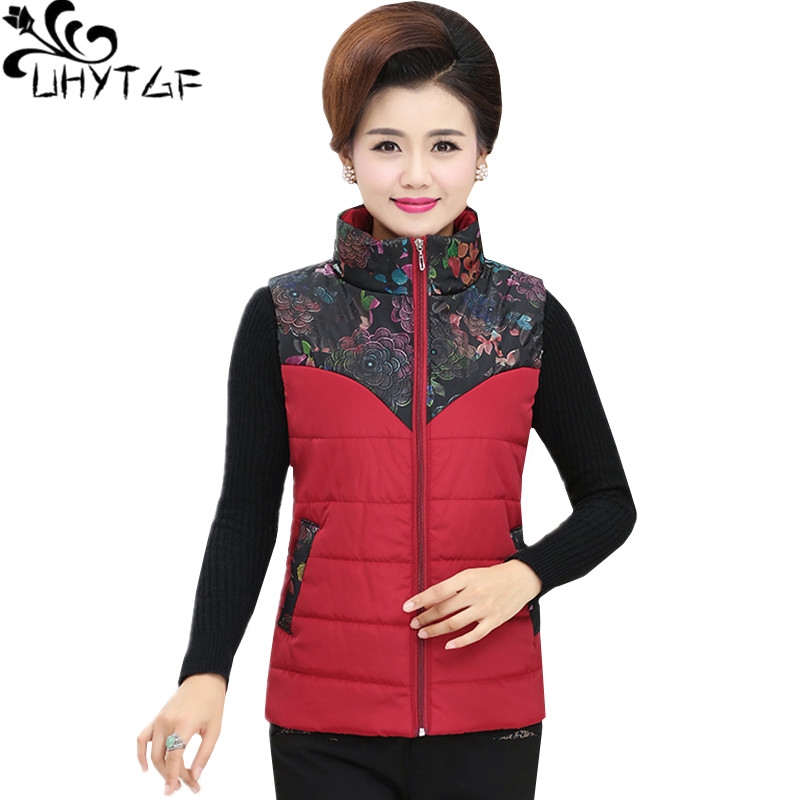 

UHYTGF Winter vests for women sleeveless down jacket short cotton vest waistcoat Female loose warm plus size parka vest women594, Black