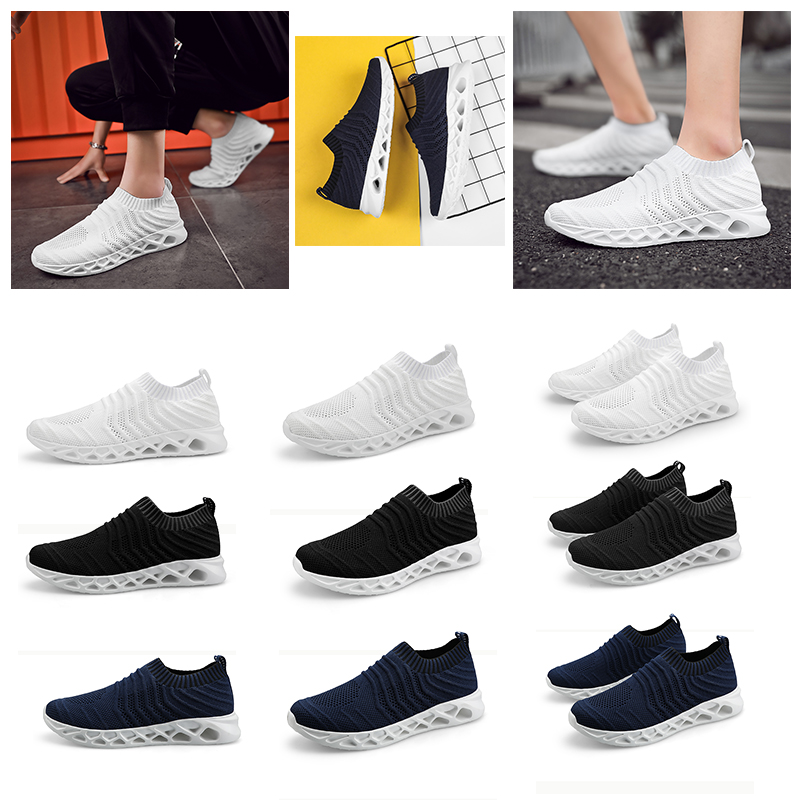

2020 newest triple whie black blue fashion men women running shoes comfortable breathable net surface trainers designer sneakers 39-45, A1
