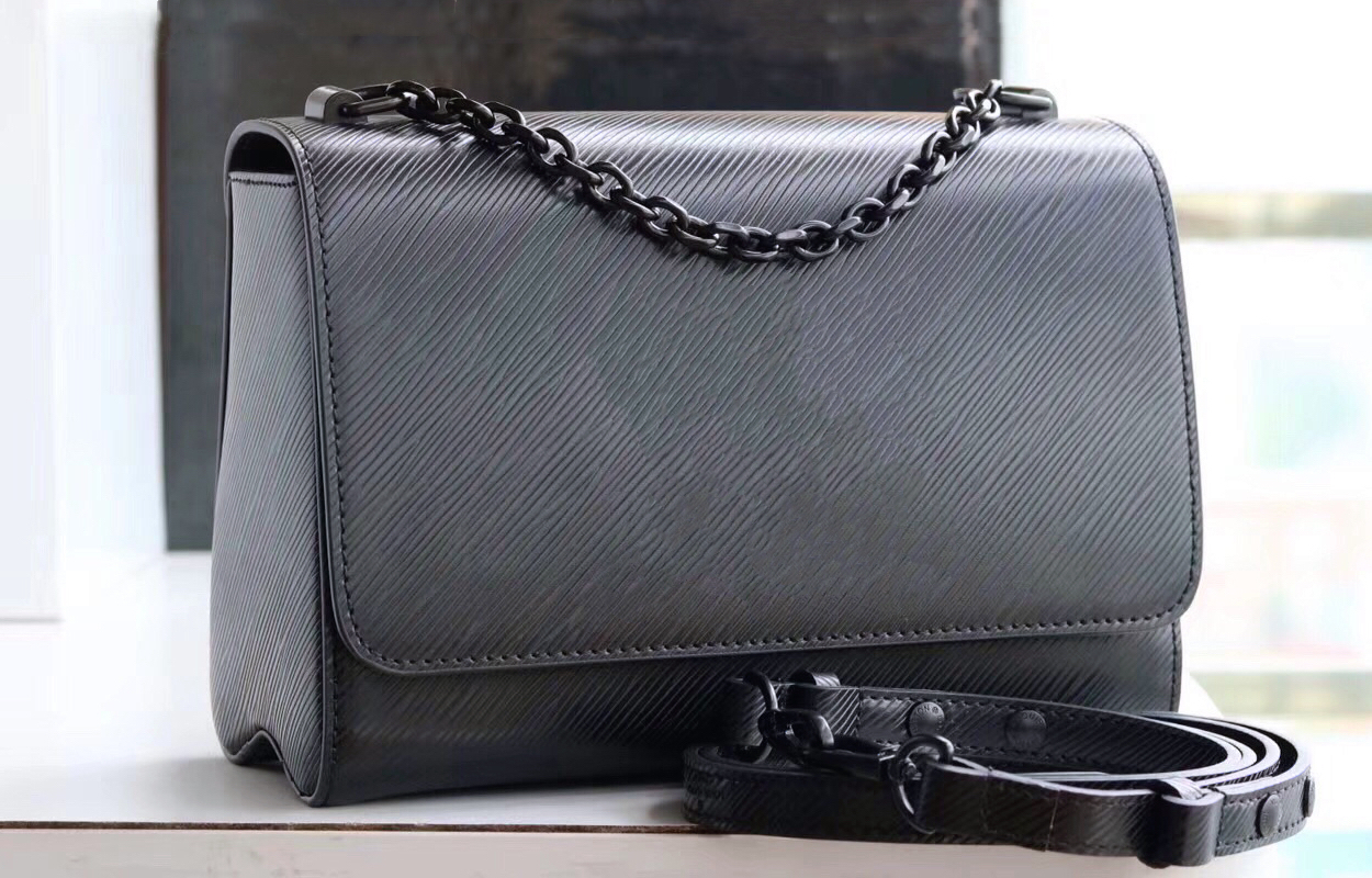 

Wholesale new water ripple small square bag fashion large-capacity messenger bag handbag ladies leather ladies chain shoulder bag dicky0750, Black and white