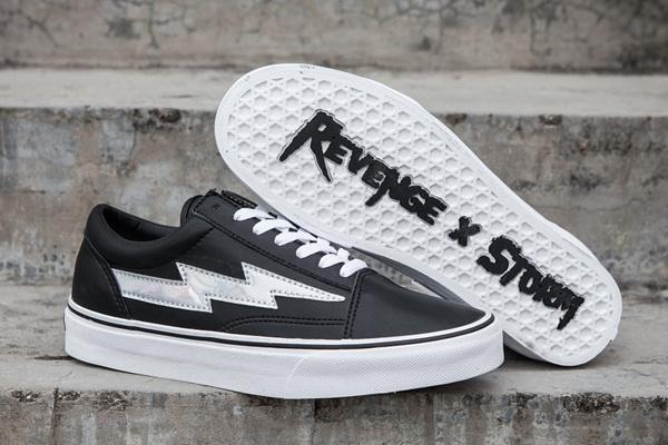 vans x space voyager old skool white