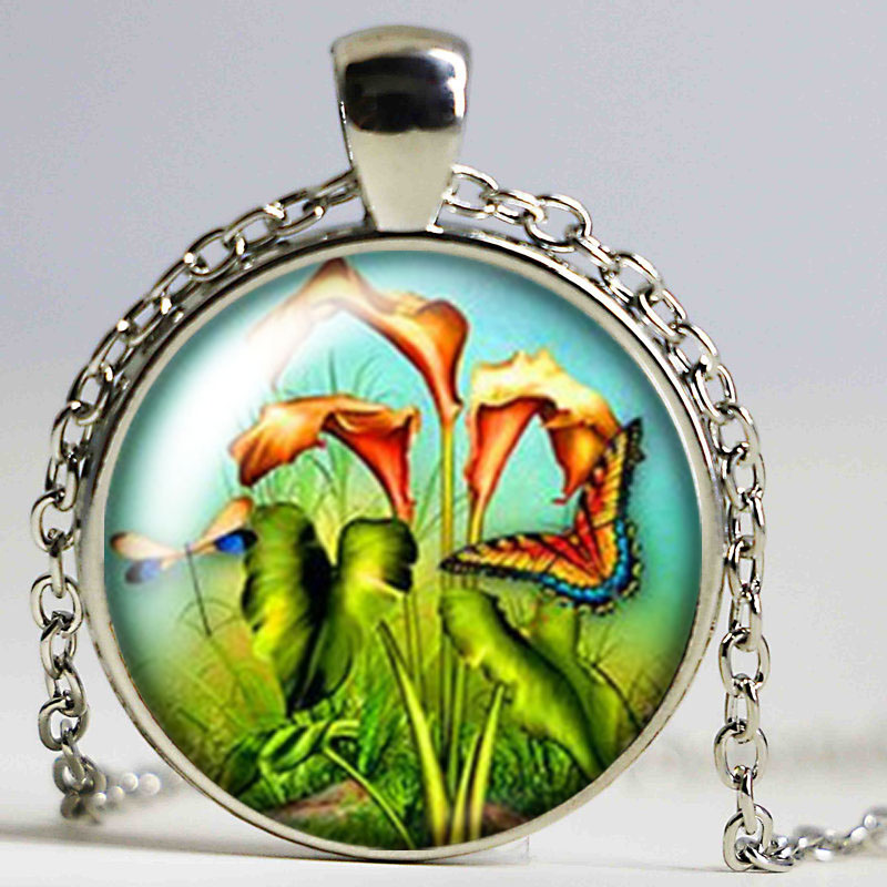 

Beauty Butterfly Flowers Round Glass Cabochon Photo Pendant Necklace Women Jewelry Party Birthday