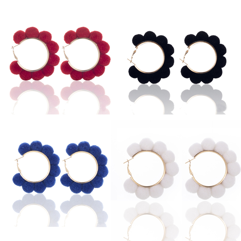 

Dayoff Korean Round Ball Hoop Earrings Punk Colorful Circle Earrings Women Jewelry Ethnic Vintage Brinco Pendient E57, Golden;silver