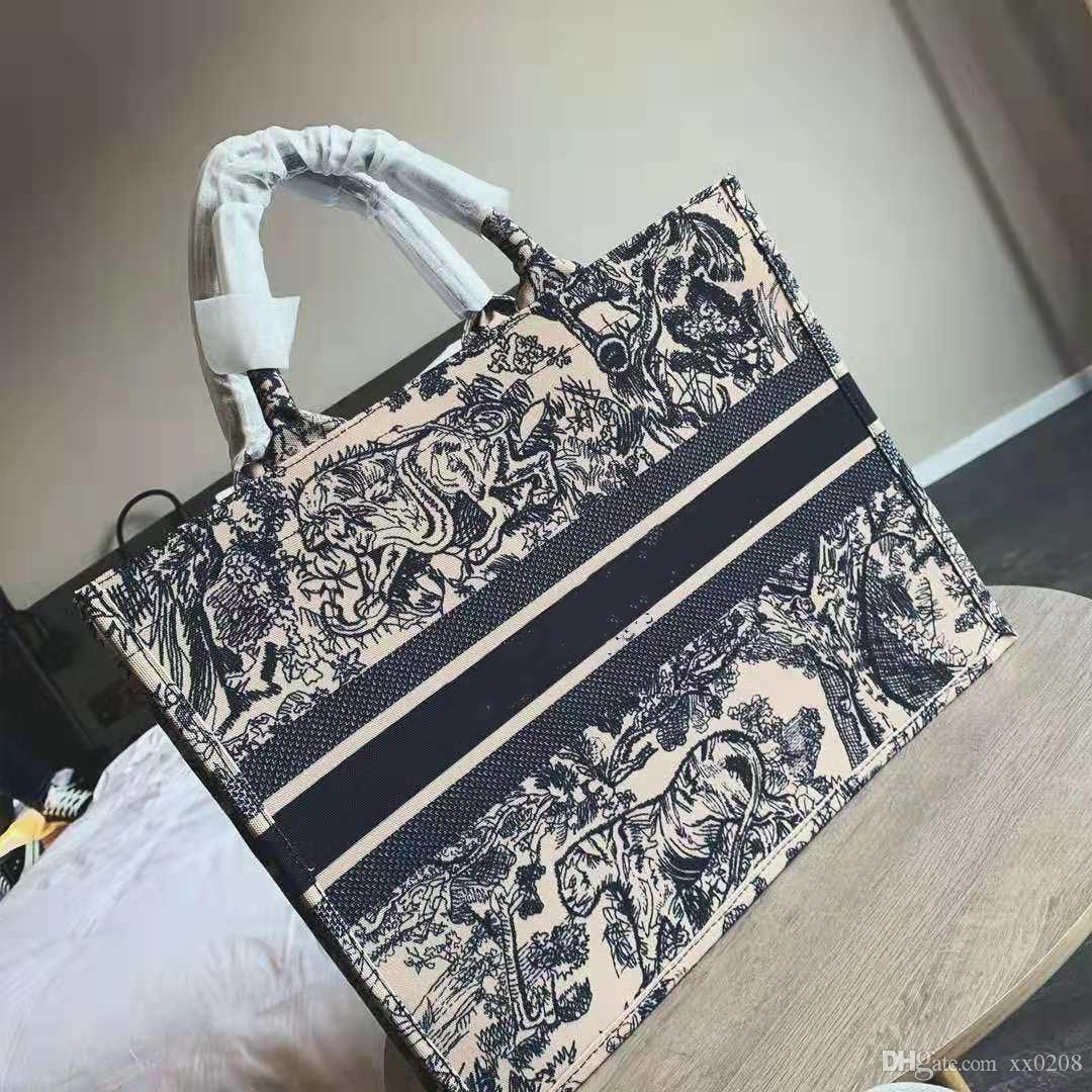 

Designer designs high-quality new European classic lady handbag shoulder bag shopping bag, the latest fabrics of the original, Paris Model S, Blue