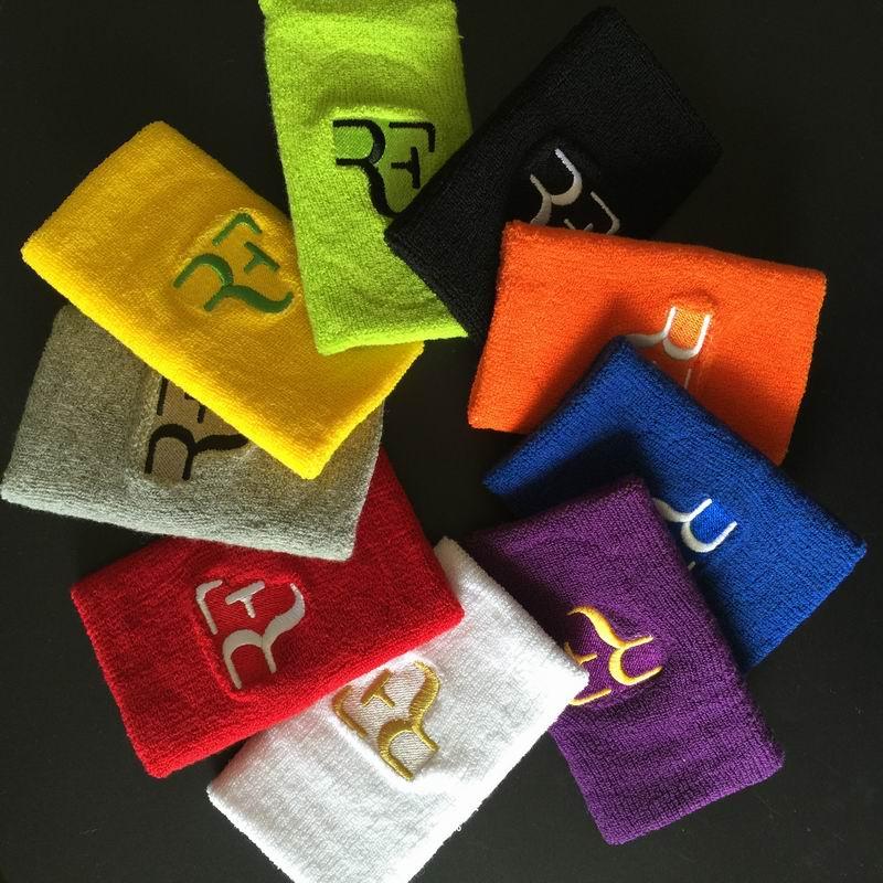 Vente en gros - livraison gratuite (12pcs / lot) Roger Federer / bracelet Nadal / raquette de tennis / raquette de tennis / bracelet de basket-ba