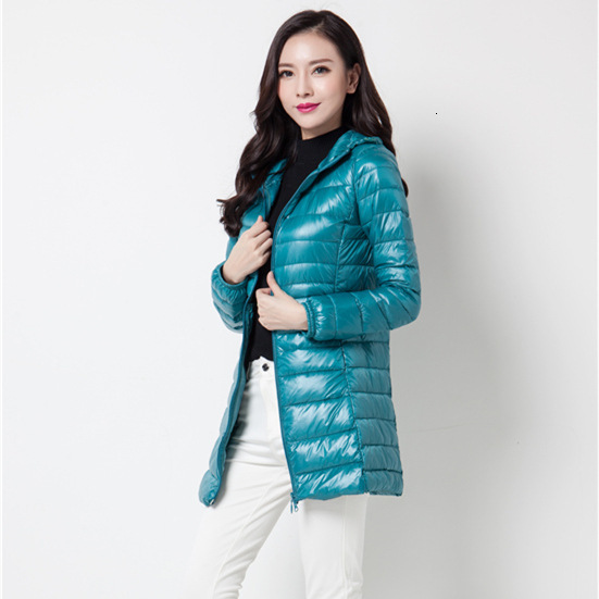 

Ladies Long Warm Down Coats Woman Winter Ultra Light Soft Down Jackets With Bag Women' Overcoats Hip-Length Oversized 4XL-7XL, Purple