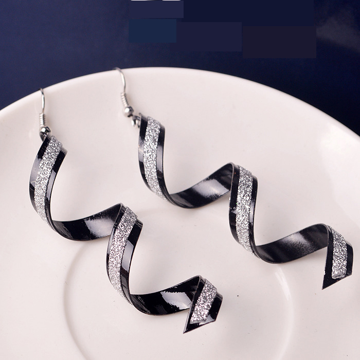 

Wholesale- Punk Women Twist Spiral Earring Lady Girl Dangle Earrings Charm Jewelry Valentine's Day Gift Silver Gold Black 3 Colors