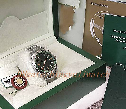 

NEW Factory Sales men Black Dial Luxury Asia 2813 Automatic Movement NEW SS MENS 40MM GREEN SAPPHIRE # 116400GV with original box, 01