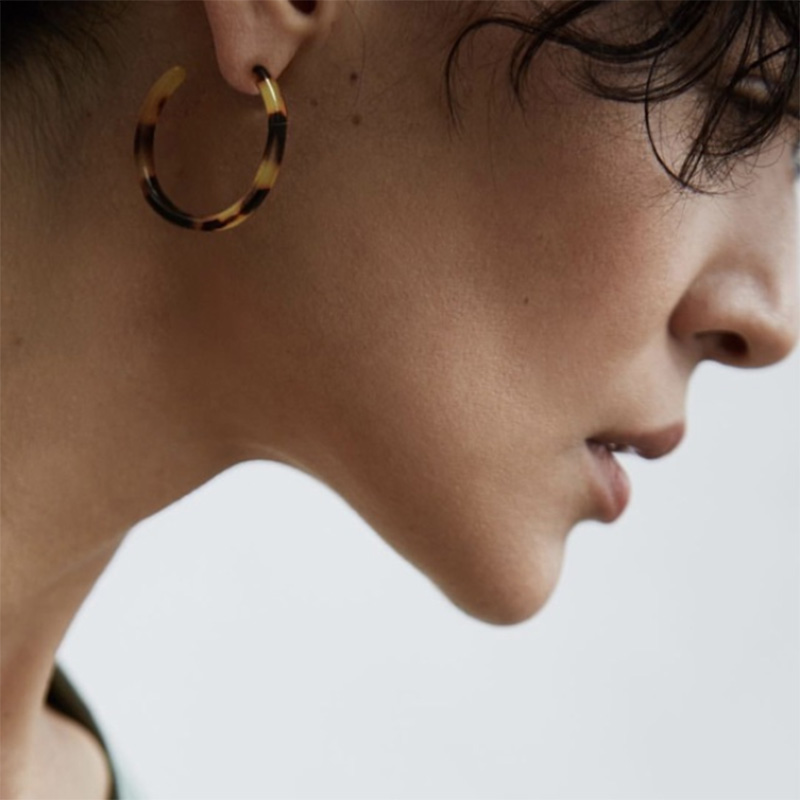 

Hoop & Huggie SUQI Fashion High Quality Acetic Acid Earrings Bohemian Semi-circle Gold Jewelry For Women Big Stars 2021