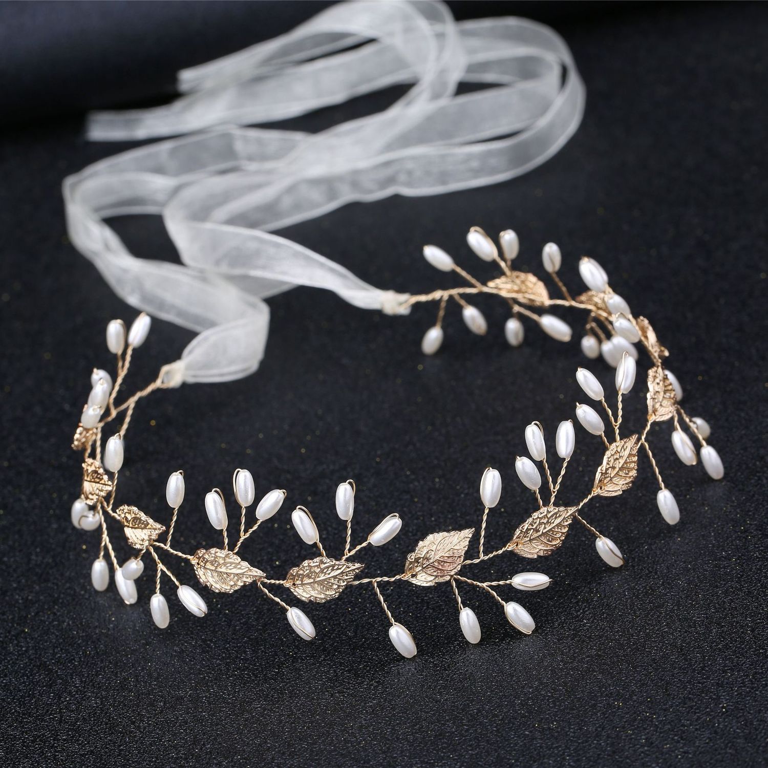 

Baroque Golden Leaf Pearl Torsional Beads Manual Hair Band Bride The Veil Wedding Dress Match
