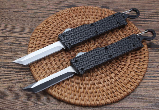 

Bench Mini made Key chain automatic knife outdoor EDC Pocket Survival Knife cold 440C steel auto knife camping tactics BM 940 550 551