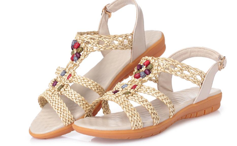 

2019 Women's Sandals in Summer with New style flat bottom @9909, Brown