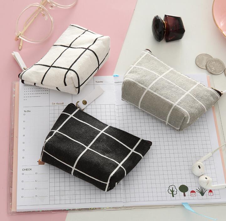 

Brief Cute Grid Patten Printing Zipper Coin Purses