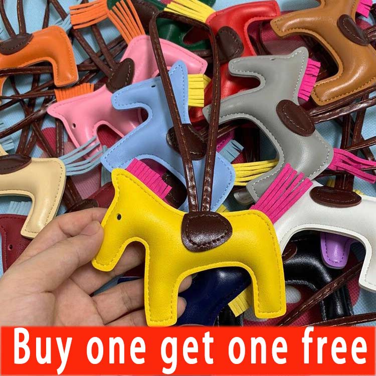 

High Quality Personalized Custom tag designer keychain Bag accessories Brand pony pendant decoration pu leather Small objects