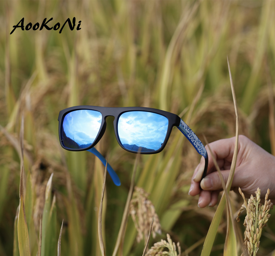 C02 blue